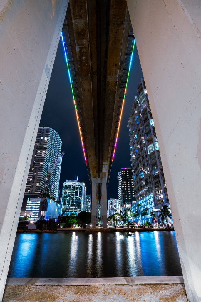 Talk of Miami, Night: letter M