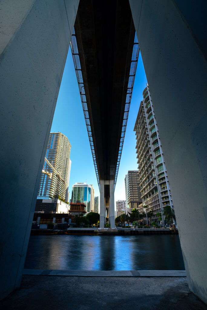 Talk of Miami, Day: letter M